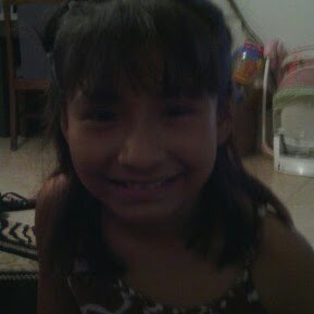 Roxana Ross Photo 14
