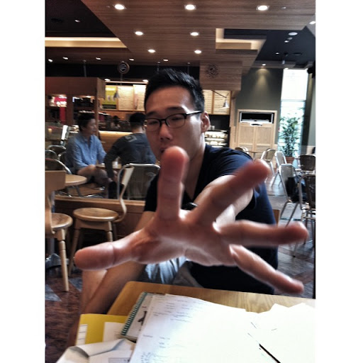 Kenneth Yang Photo 42