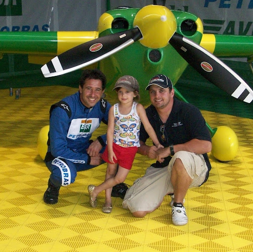 Aaron Pratt Photo 36