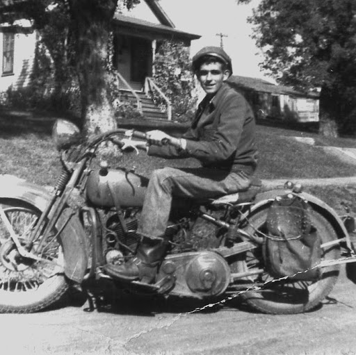 Don Hall Photo 23