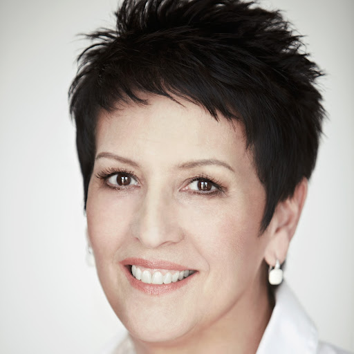 Linda Locke Photo 2