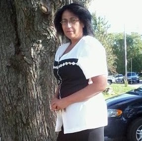 Lorraine Stephens Photo 25