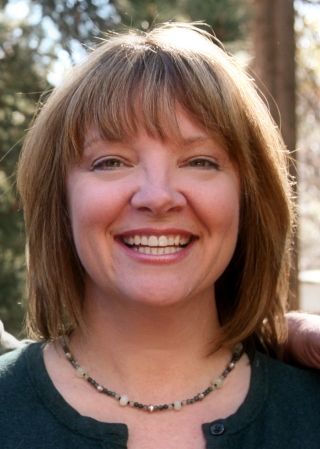 Joanne Richardson Photo 9