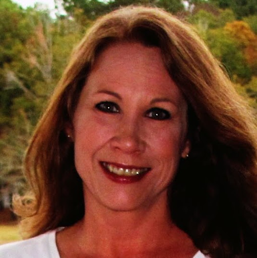 Angela Holley Photo 32