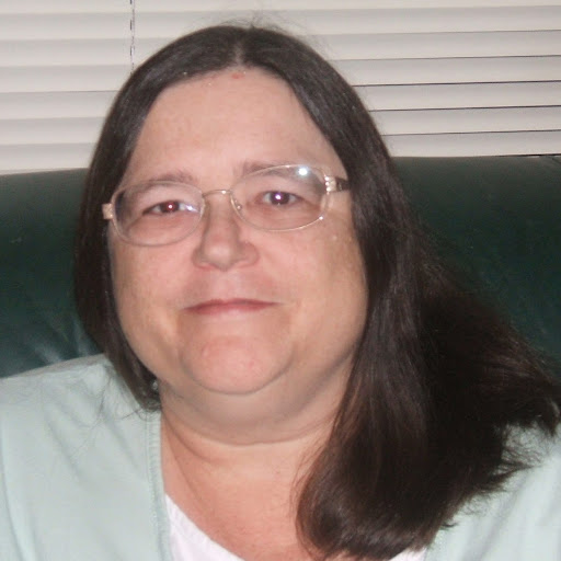 Julia Thomas Photo 31