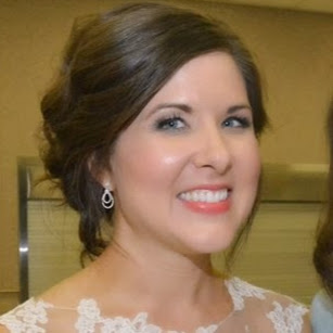 Mary Winter Photo 20