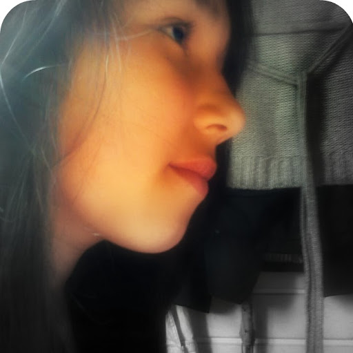 Maria Novoa Photo 13