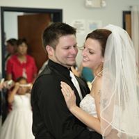 Heather Hodges Photo 16