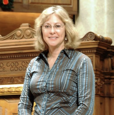 Carol Richardson Photo 38