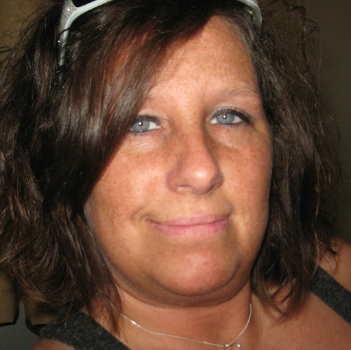 Dana Rhodes Photo 35