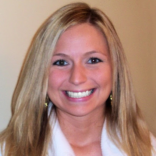 Sarah Carlson Photo 17