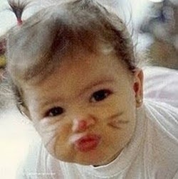 Julie Andrade Photo 26