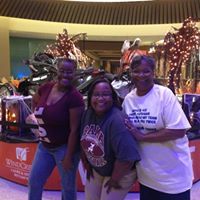 Tracy Robinson Photo 21