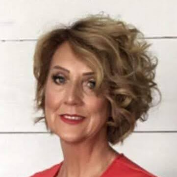 Julie Jensen Photo 13