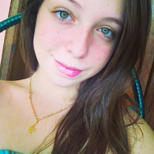 Amanda Lima Photo 33