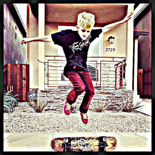 Vincent Sharp Photo 8