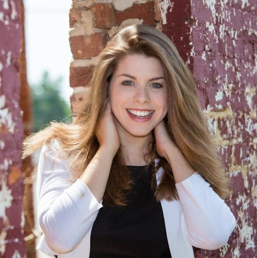 Rebecca Wilder Photo 32
