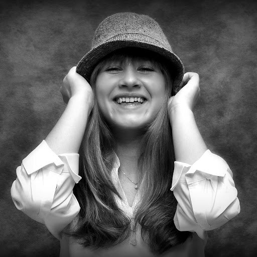 Colleen Miller Photo 25