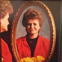 Marie Hardin Photo 12