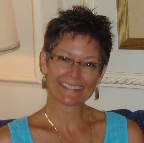 Shelley Holloway Photo 7