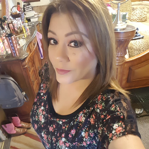 Michelle Mendez Photo 27