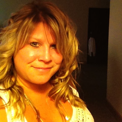 Monica Peterson Photo 25