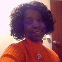 Veronica Henderson Photo 32
