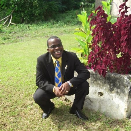 Linton Smith Photo 17