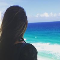 Danielle Lowery Photo 10