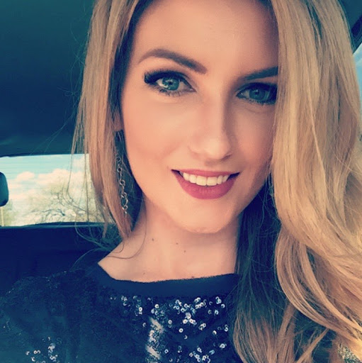 Megan Carson Photo 34