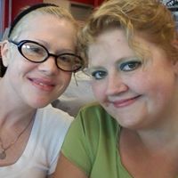 Heather Hankins Photo 35