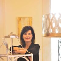Julie Neill Photo 28