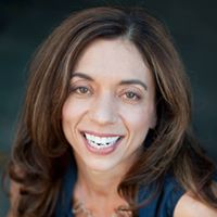 Elizabeth Meyers Photo 28