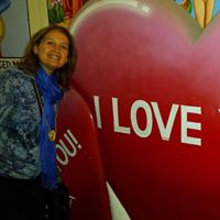 Gloria Myers Photo 40