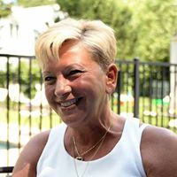 Jacqueline Harris Photo 14