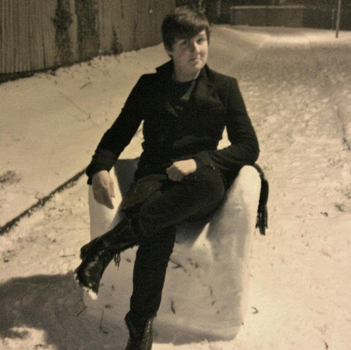 Adam Rhodes Photo 38