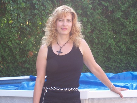 Sandra Armstrong Photo 37