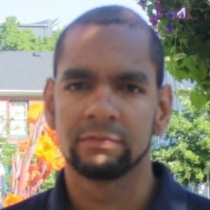 Roberto Aponte Photo 12