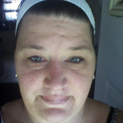 Lisa Kirk Photo 12
