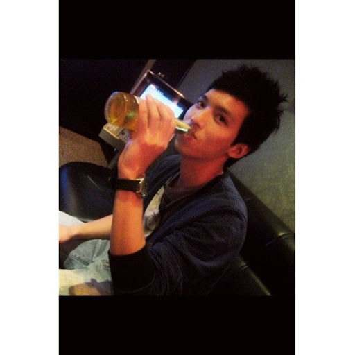 Marcus Chen Photo 25