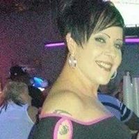 Christina Simmons Photo 30