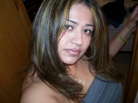 Deborah Martinez Photo 33