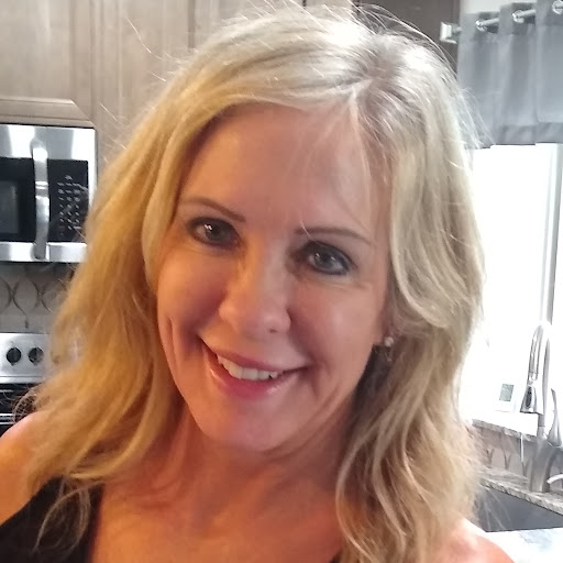 Linda Forbes Photo 31