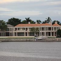Debra Peach Photo 21