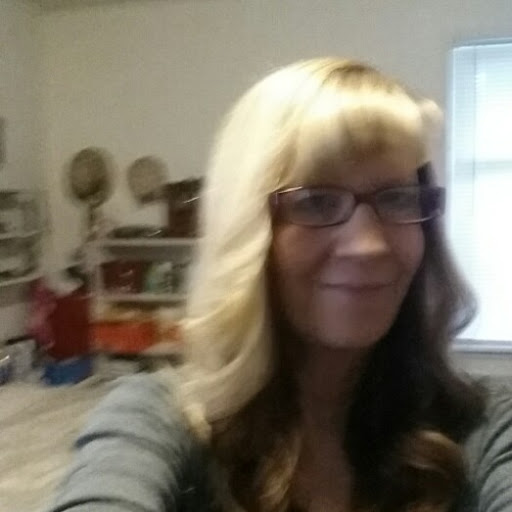 Robyn Drinkard Photo 3