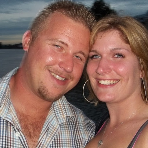 Jennifer Holmes Photo 20