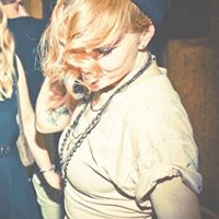 Melissa Janssen Photo 6