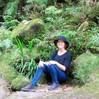 Robyn Lawson Photo 9