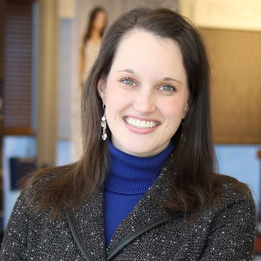 Jennifer Guthrie Photo 30