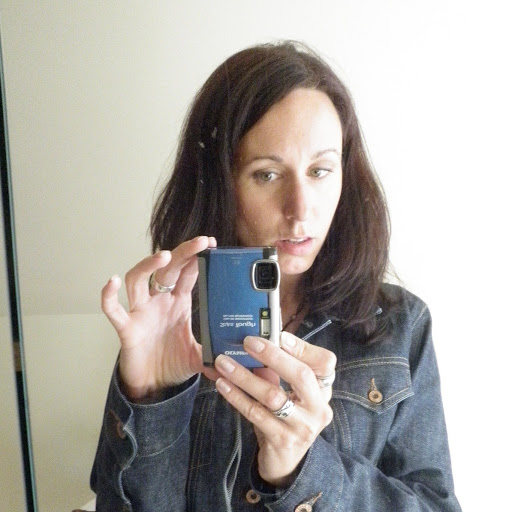 Laura Andrew Photo 30